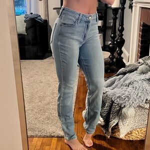 Old Navy Women's Straight Leg Jeans - Light Blue